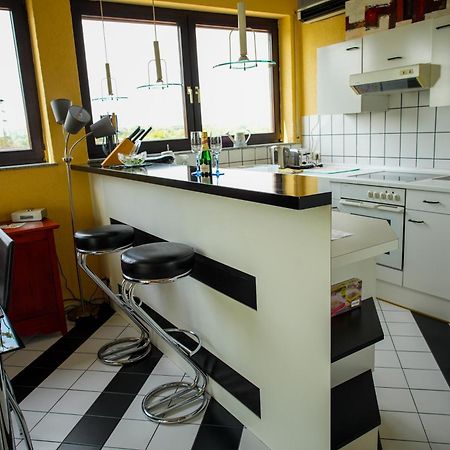Schönes Studio in der Rheinebene, zentral gelegen Rheinstetten Exterior foto